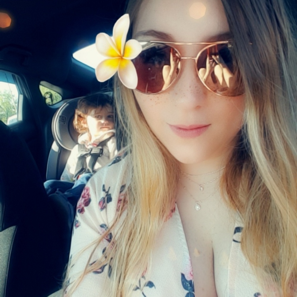 Meet your Posher, Ashley